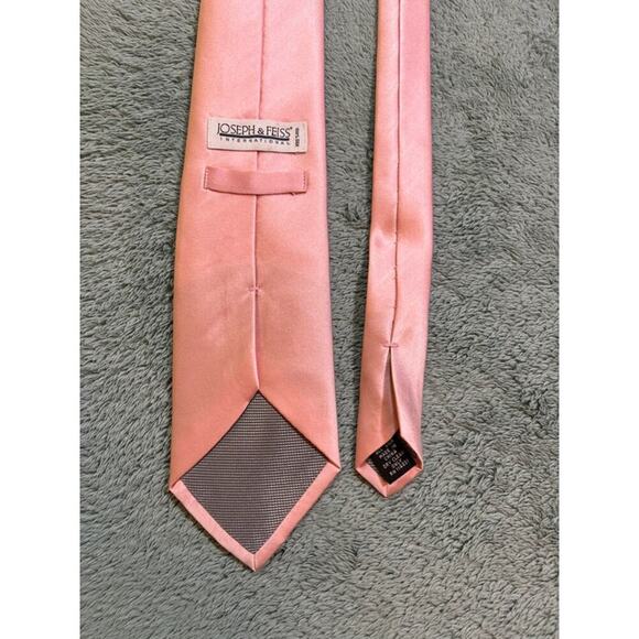 Joseph & Feiss Other - Joseph and Feiss 100% Silk Pink Men’s Neck Tie